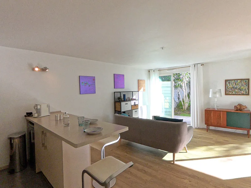 appartement T2 biarritz salon est golfstone immobilier.jpeg
